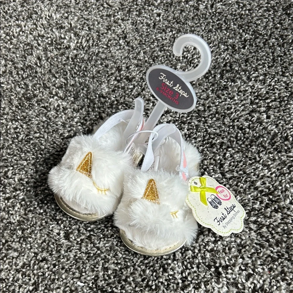 First Steps by Stepping Stones Infant Girls' Unicorn Furry Slippers Sz 3